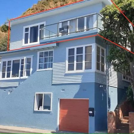 Oceanfront Escape Apartment Уелингтън Екстериор снимка