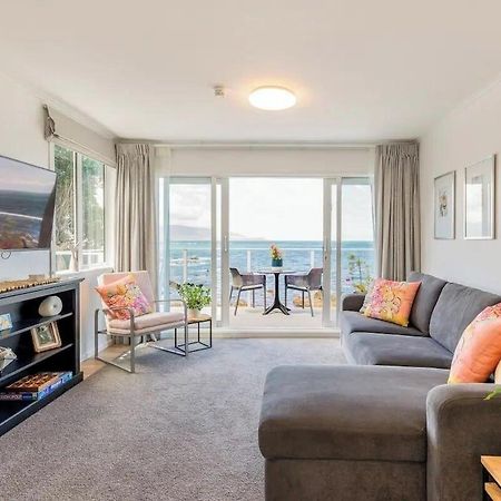 Oceanfront Escape Apartment Уелингтън Екстериор снимка